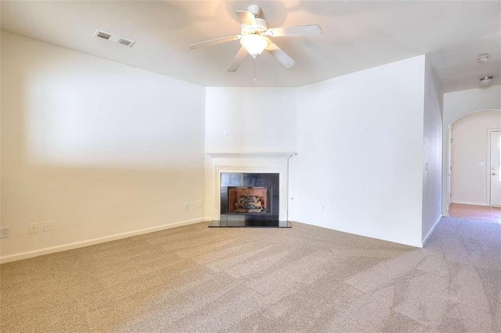 2658 Avanti Way Decatur, GA 30035 - Photo 6 of 26