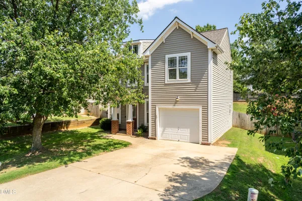 $309,900 | 104 Hutson Lane, Clayton, NC 27527