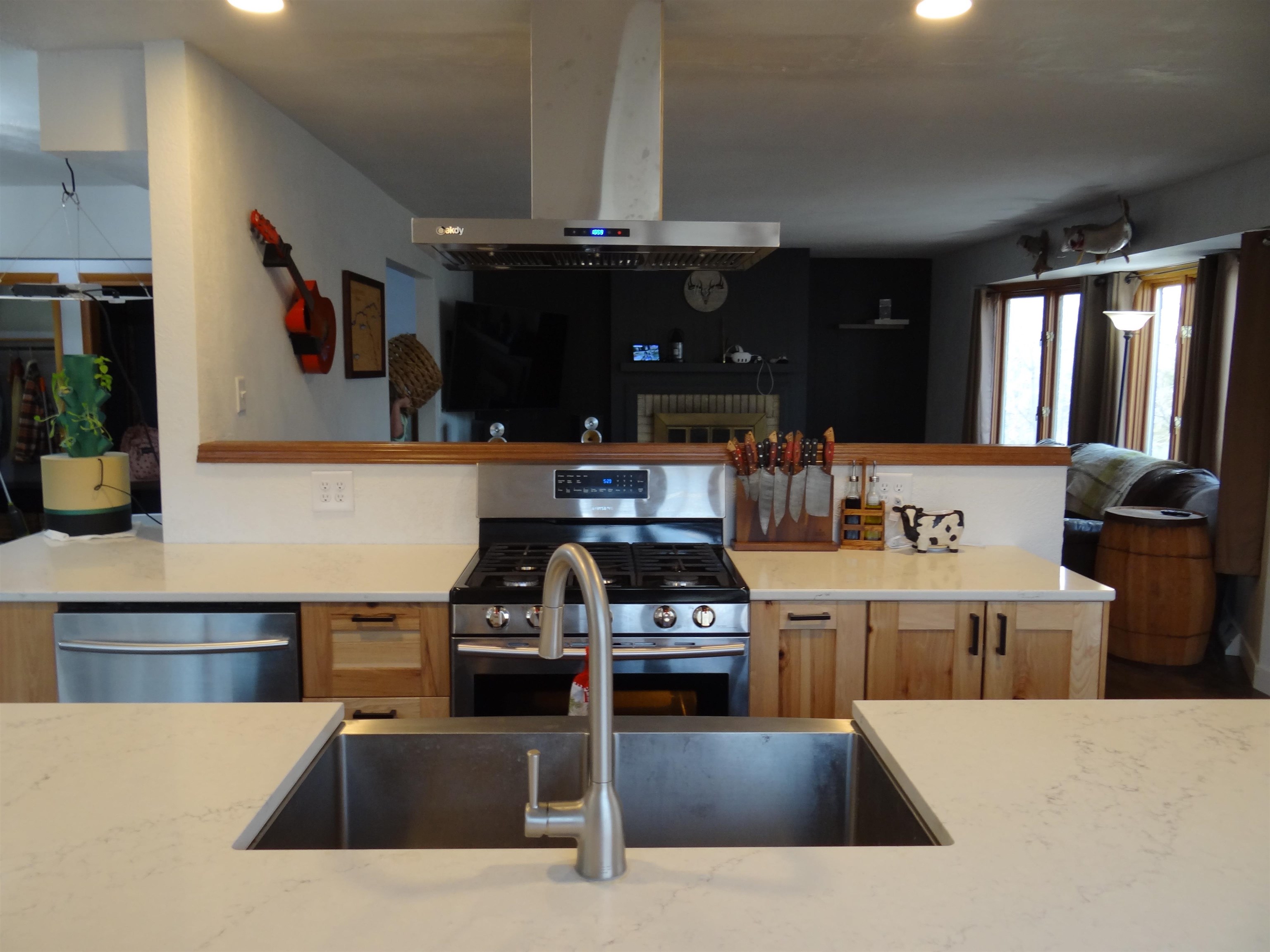 1201 South River Road Janesville, WI 53546 - Photo 5 of 49