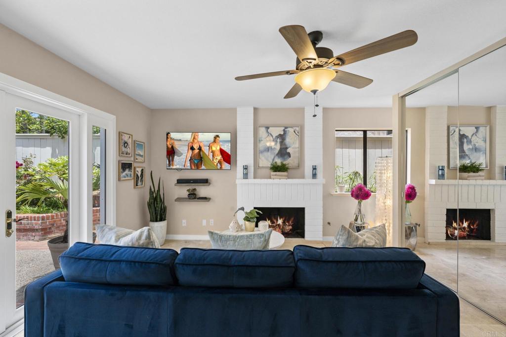 7011 Nutmeg Way Carlsbad, CA 92011 - Photo 18 of 66 Family Room