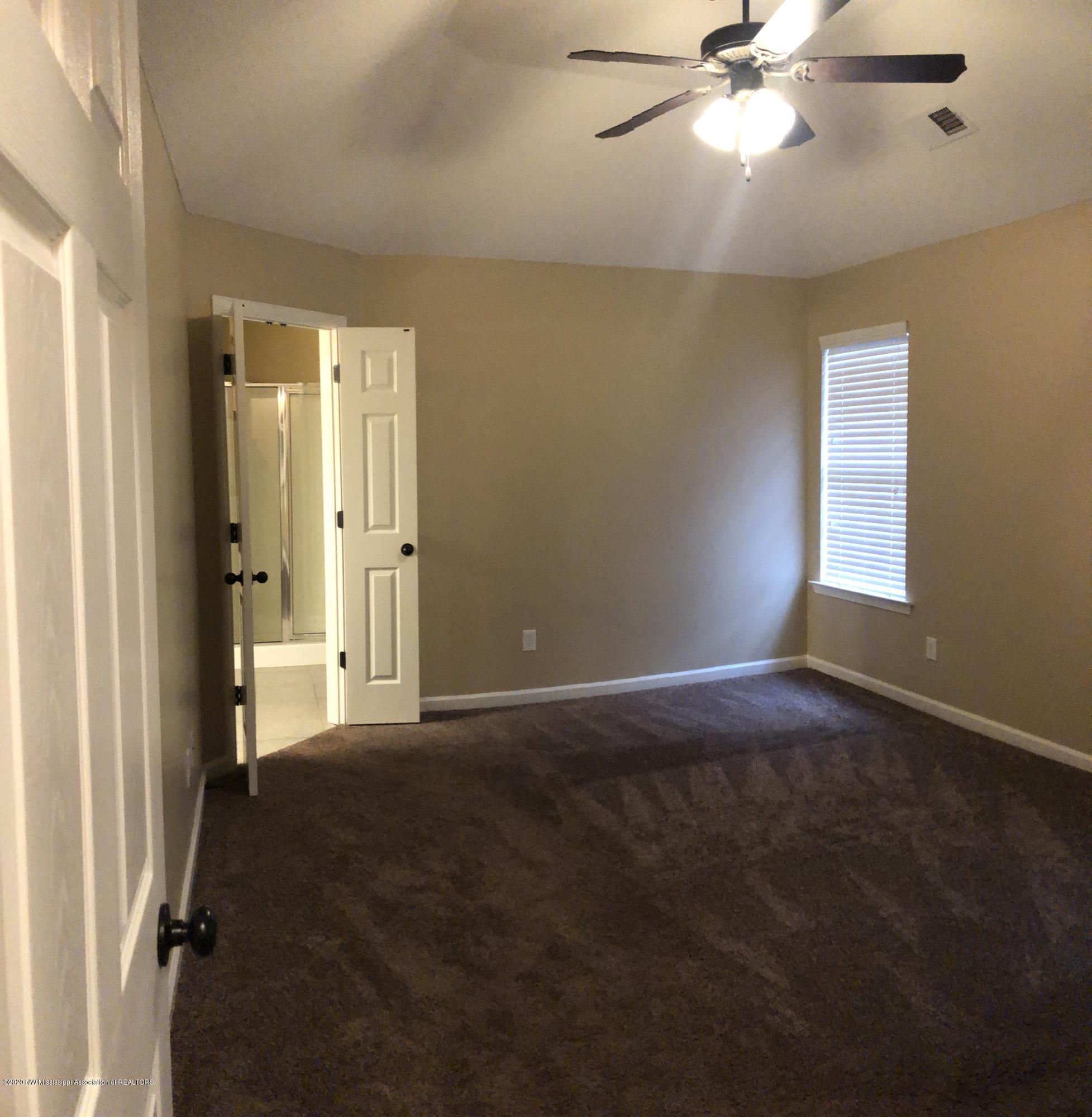 309 East Oak Grove Road Hernando, MS 38632 - Photo 16 of 37 01826041-0C03-4094-BAF4-3877B4EC460E