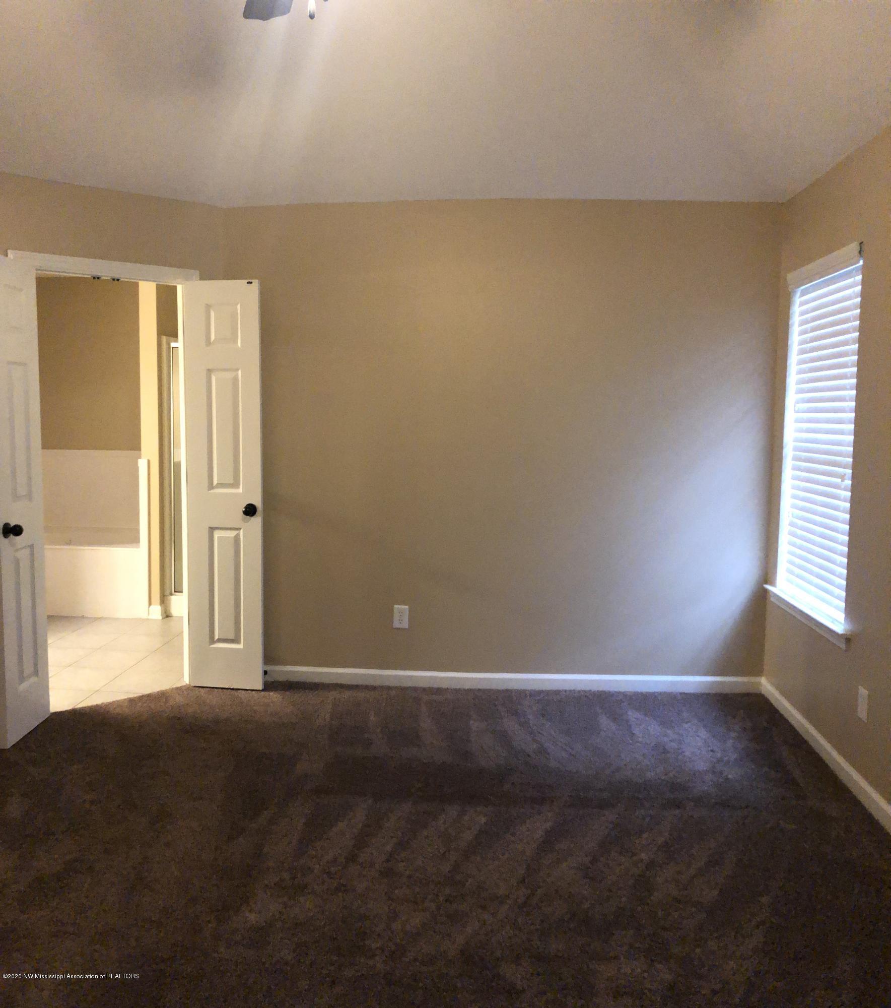 309 East Oak Grove Road Hernando, MS 38632 - Photo 18 of 37 4612DC76-F280-45AF-9E66-0FCDBFD454C4
