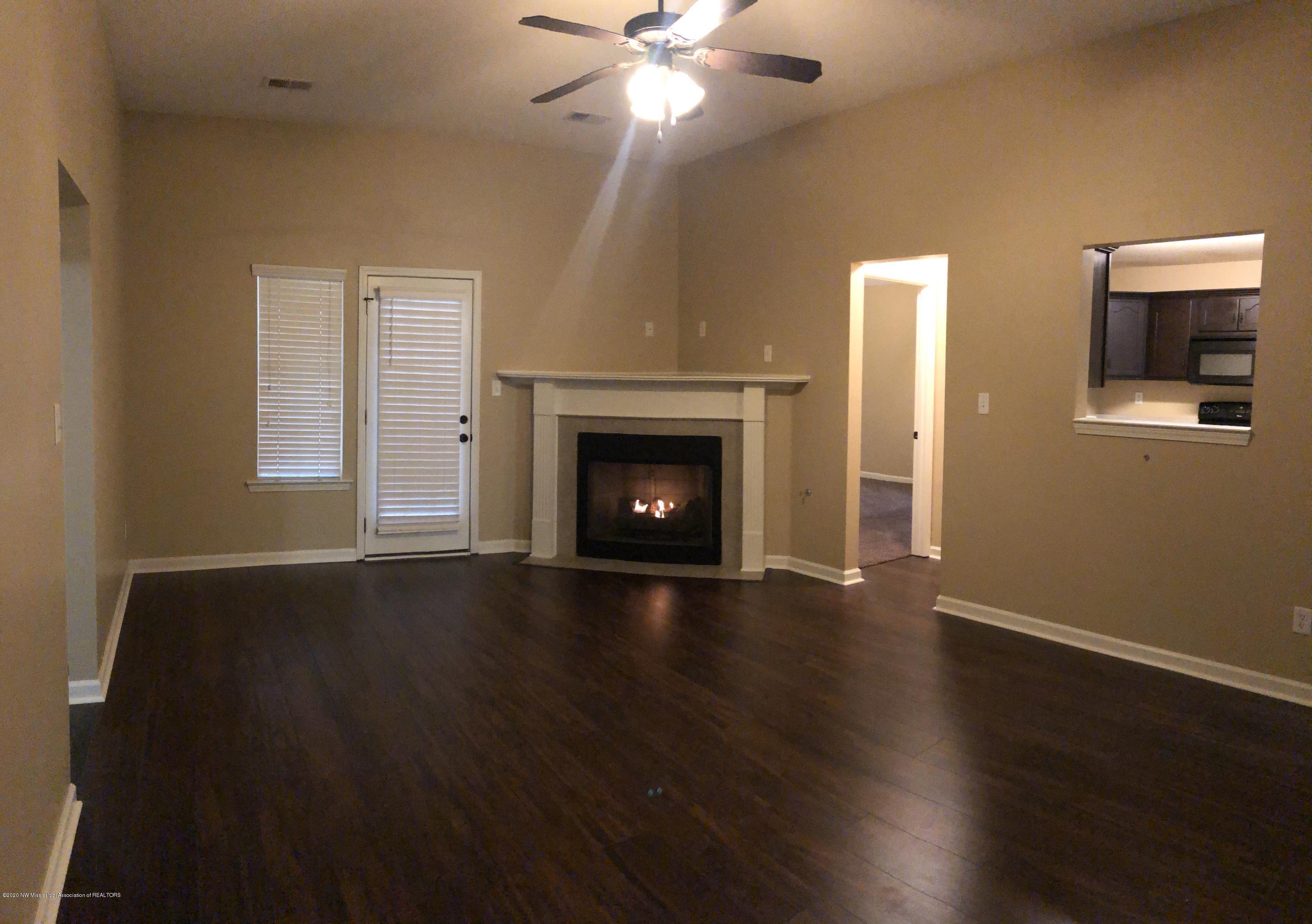 309 East Oak Grove Road Hernando, MS 38632 - Photo 8 of 37 E19FA21F-E62A-4378-864A-852224DF9ACF
