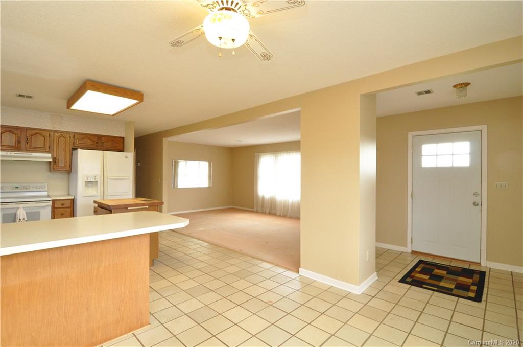 120 Green Hill Farm Road Landrum, SC 29356 - Photo 17 of 32