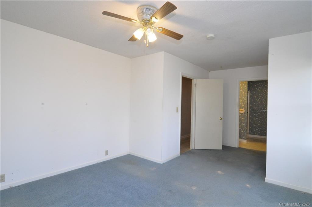 120 Green Hill Farm Road Landrum, SC 29356 - Photo 28 of 32
