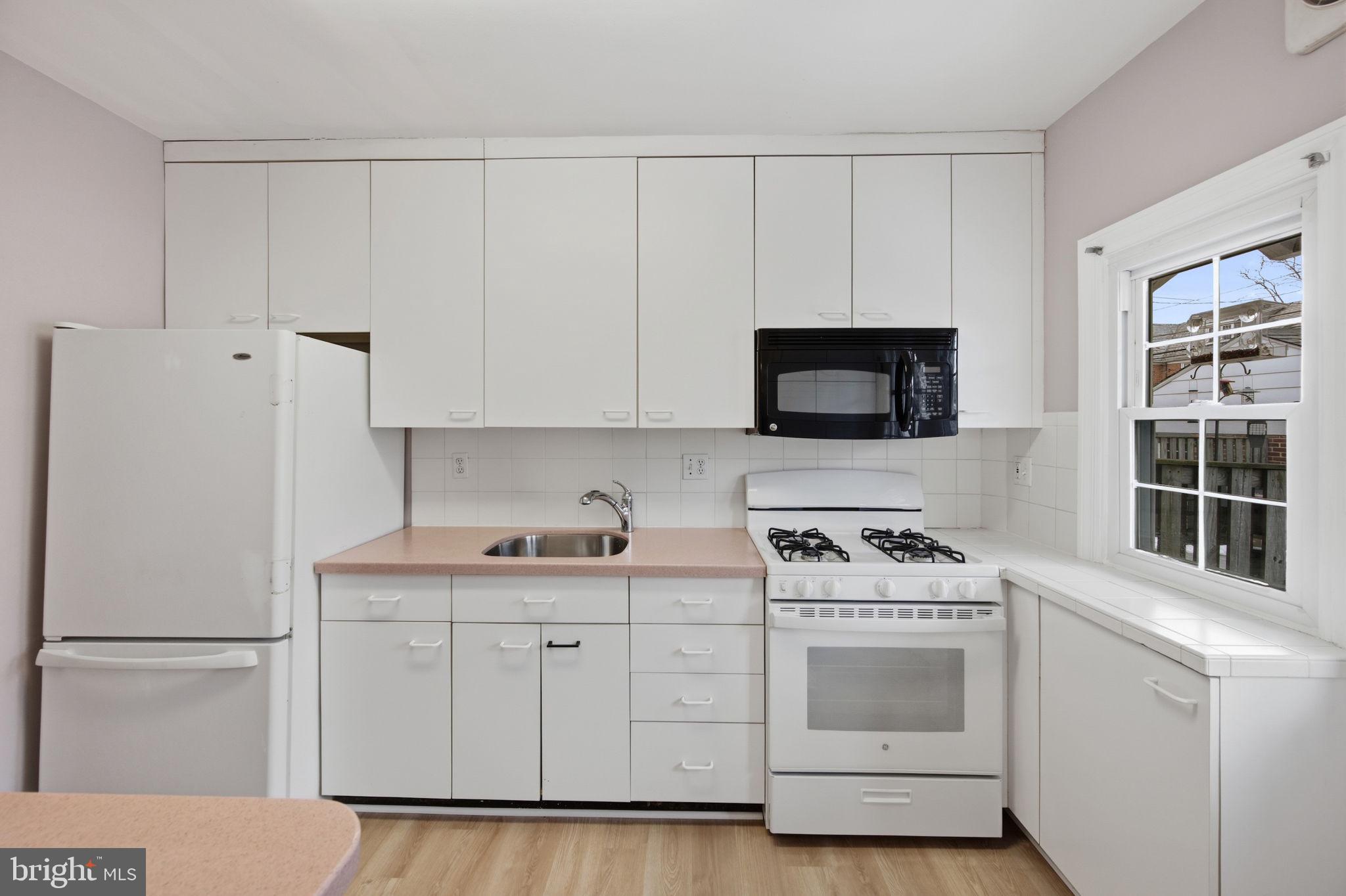 214 Murdock Road Baltimore, MD 21212 - Photo 13 of 45