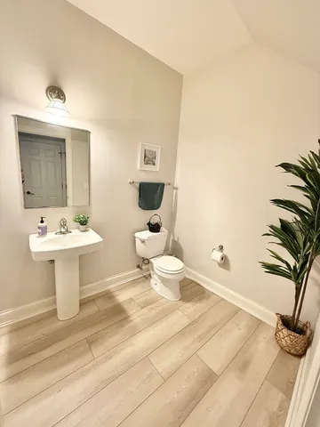 $329,999 | 1888 North Water Street, Unit 107, Milwaukee, WI 53202