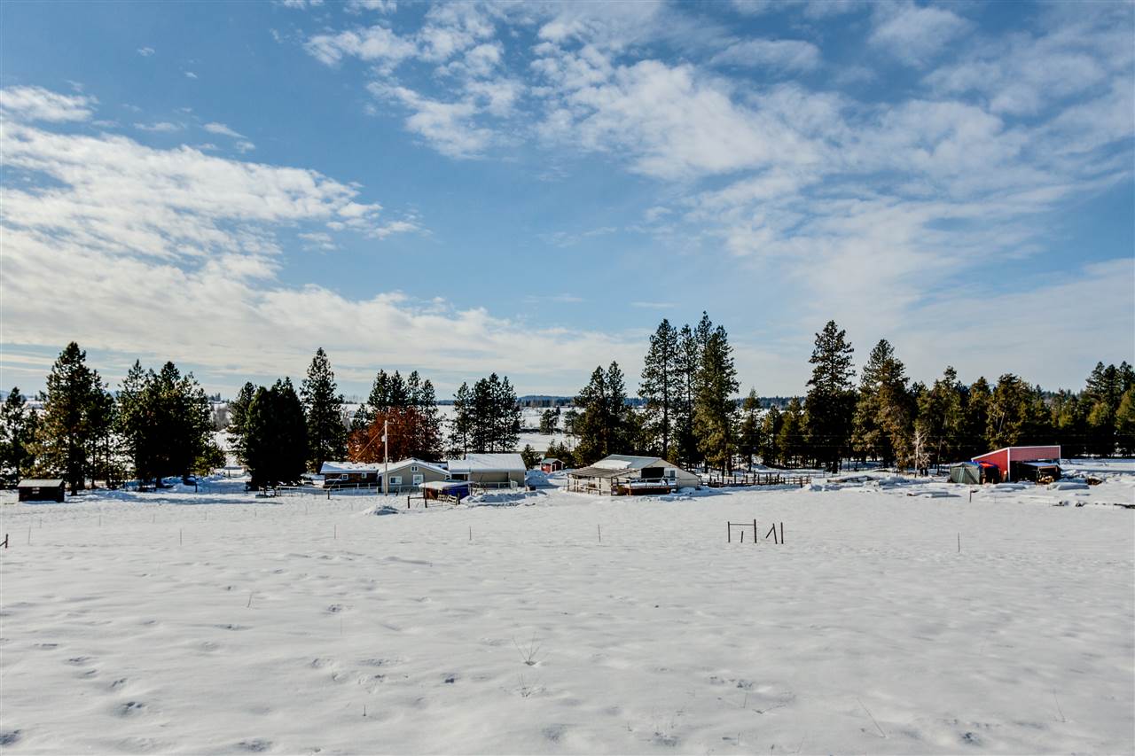 28308 Yukon Road Deer Park, WA 99006 - Photo 2 of 20 Gallery Image 2