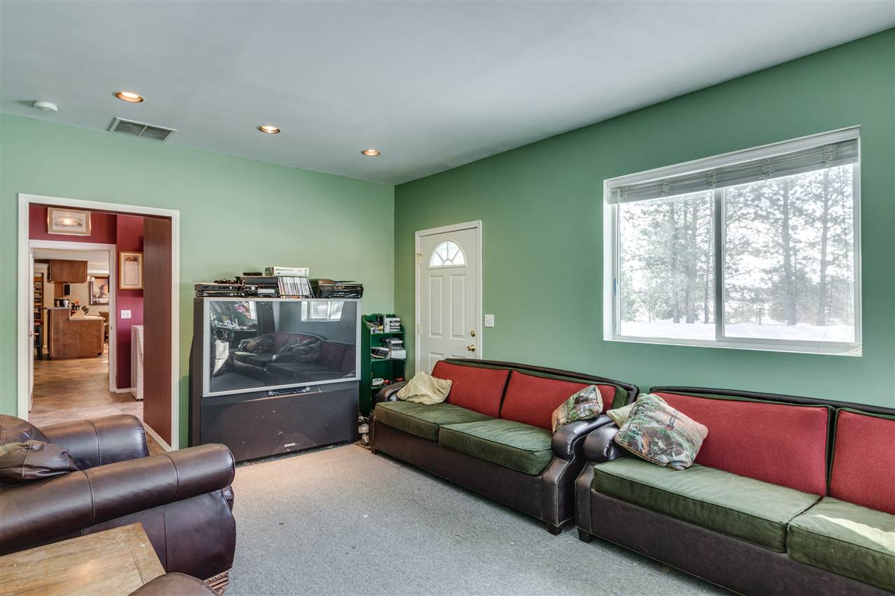 28308 Yukon Road Deer Park, WA 99006 - Photo 8 of 20 Gallery Image 8