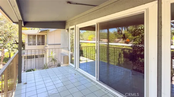 $274,000 | 126 Avenida Majorca, Unit O, Laguna Woods, CA 92637