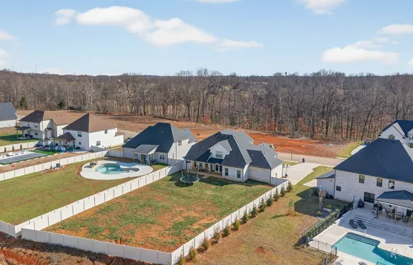 $734,999 | 308 Young Lane, Pleasant View, TN 37146