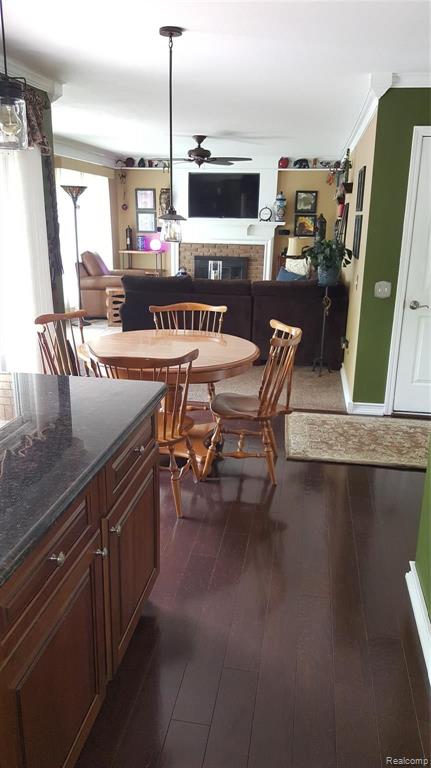133 Saxon Court Rochester Hills, MI 48307 - Photo 15 of 42