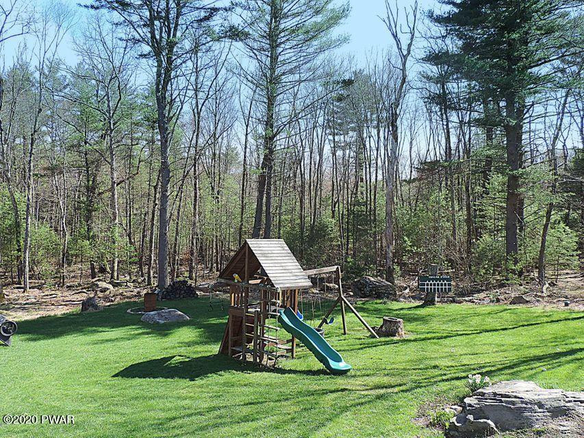 109 Foxtail Road Greeley, PA 18425 - Photo 17 of 17