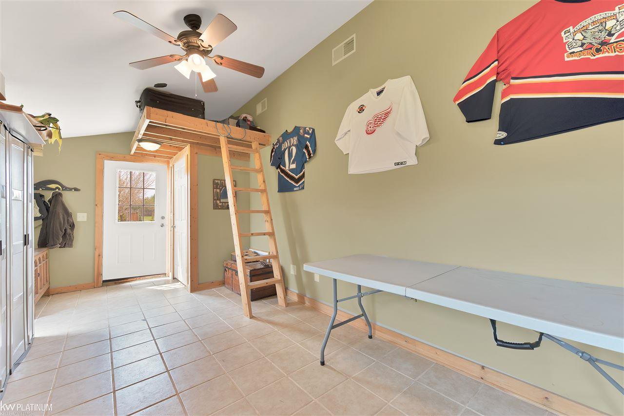 7424 Gibbons Road Jeddo, MI 48032 - Photo 6 of 36 50010008-5.JPG