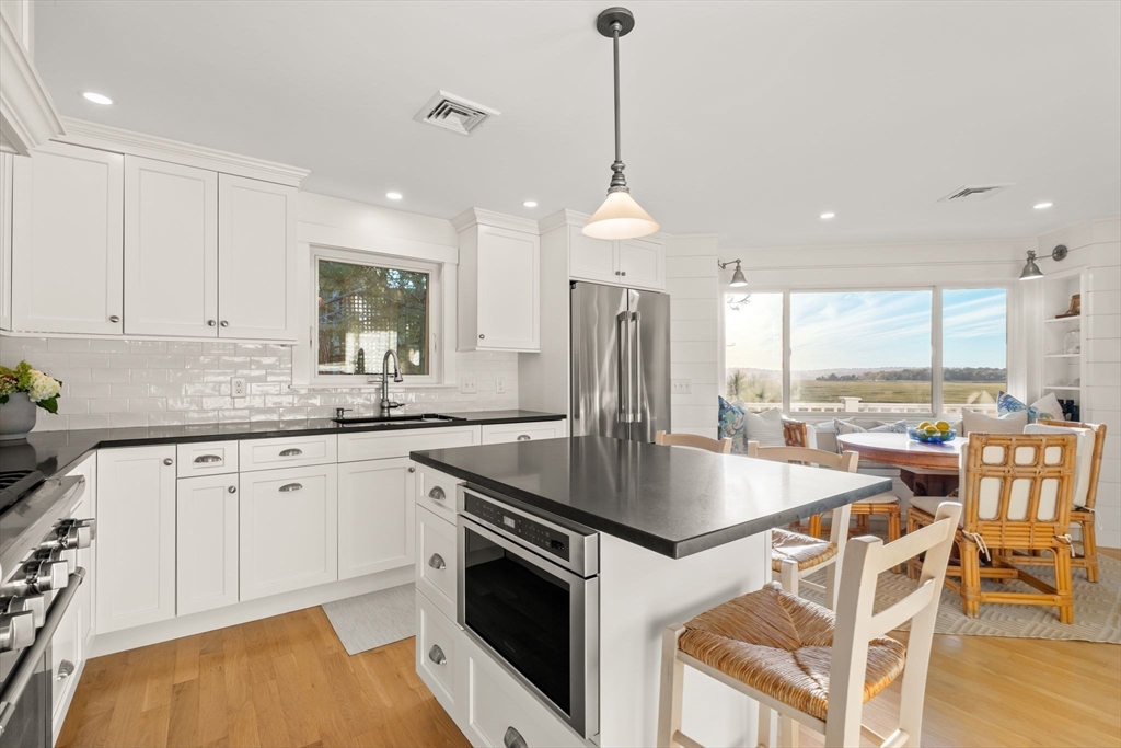 48 Moorland Road Scituate, MA 02066 - Photo 11 of 42 Gallery Image 11
