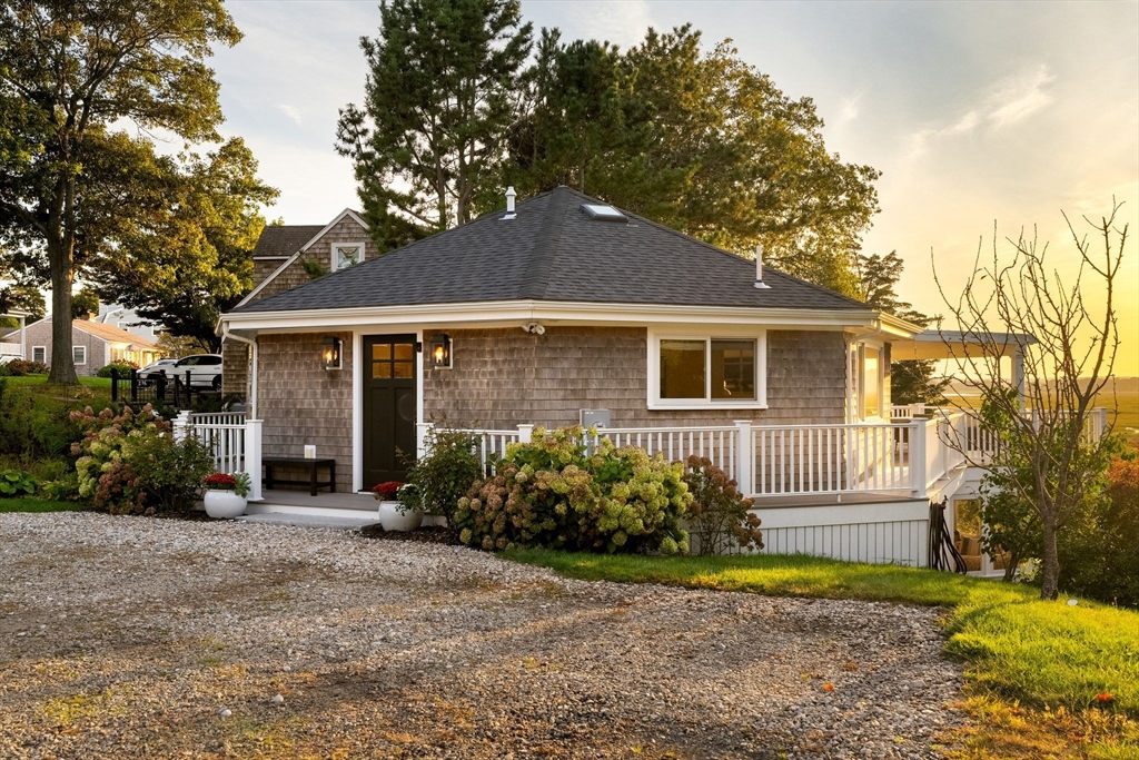 48 Moorland Road Scituate, MA 02066 - Photo 5 of 42 Gallery Image 5