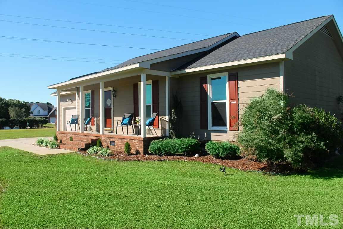 135 Don Ron Road Erwin, NC 28339 - Photo 2 of 25 Gallery Image 2