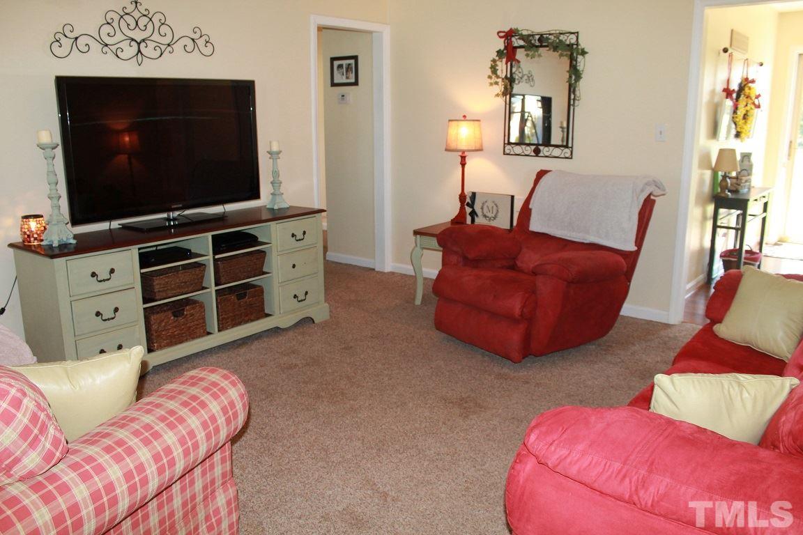 135 Don Ron Road Erwin, NC 28339 - Photo 7 of 25 Gallery Image 7