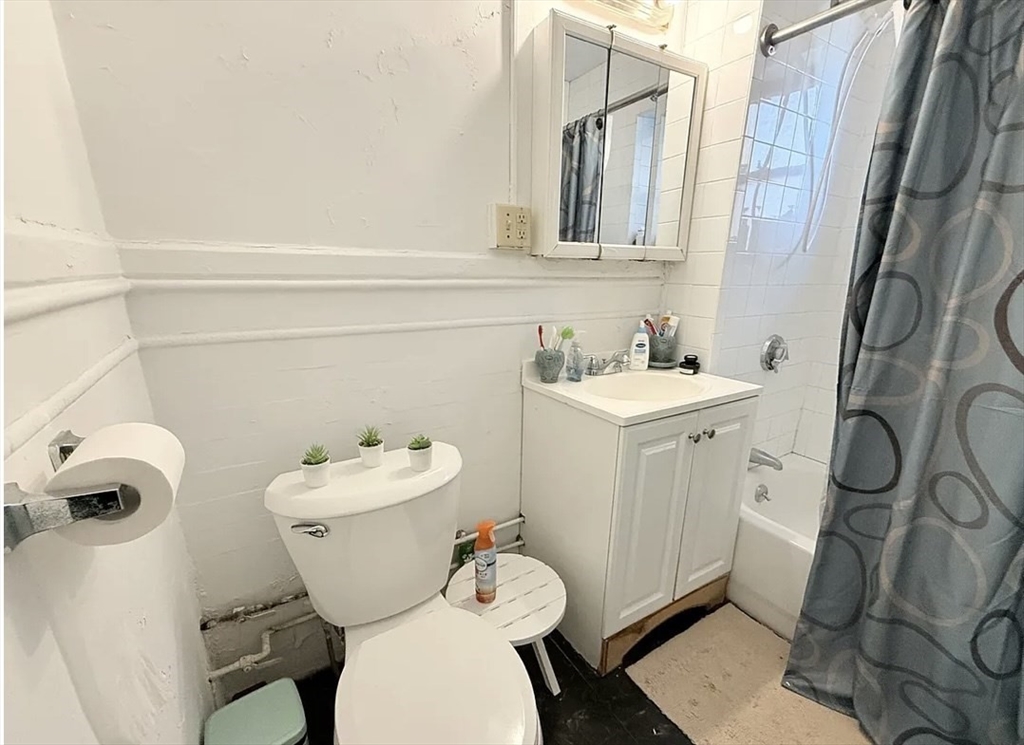 452 Park Drive, Unit 2 Boston, MA 02215 - Photo 14 of 20