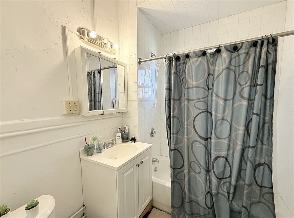 452 Park Drive, Unit 2 Boston, MA 02215 - Photo 15 of 20