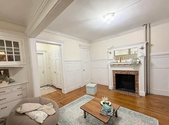 $5,600 | 452 Park Drive, Unit 2, Boston, MA 02215