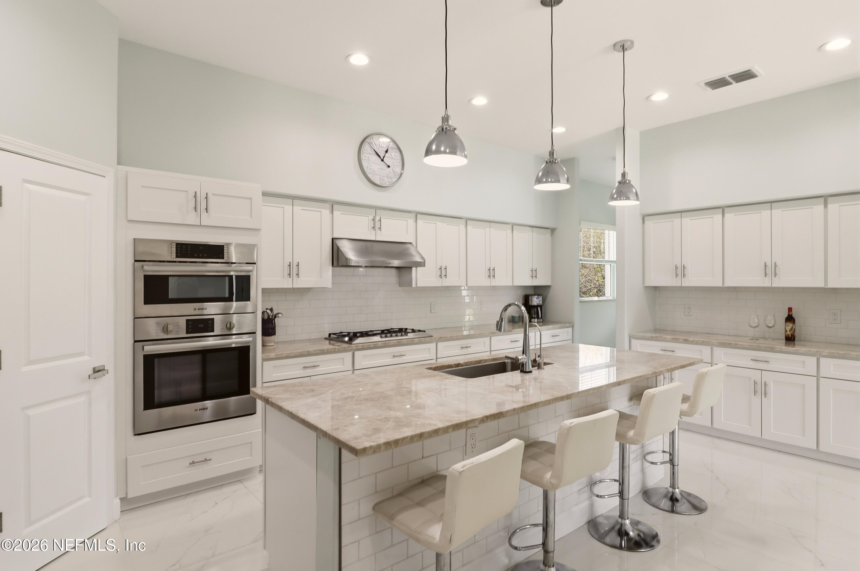 5900 Costanero Road St. Augustine, FL 32080 - Photo 15 of 58 quartzite countertops