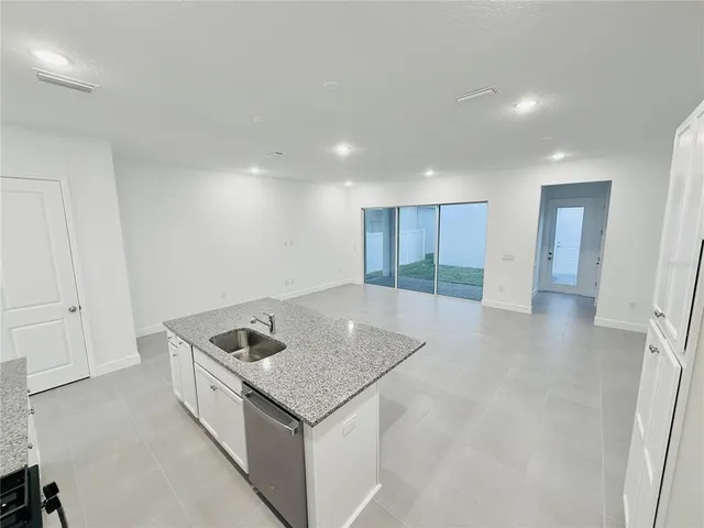 $3,800 | 12585 Clear Sapphire Drive, Winter Garden, FL 34787