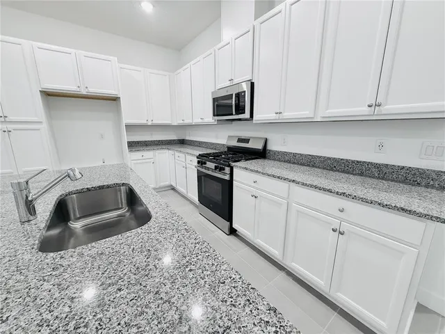 $3,800 | 12585 Clear Sapphire Drive, Winter Garden, FL 34787