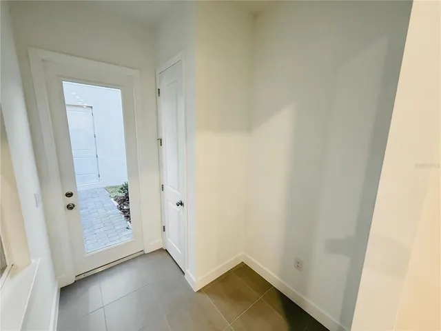 $3,800 | 12585 Clear Sapphire Drive, Winter Garden, FL 34787