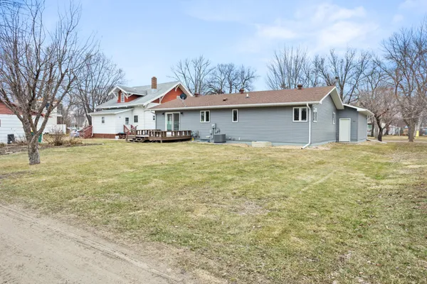 $374,900 | 610 4th Street North, Wahpeton, ND 58075