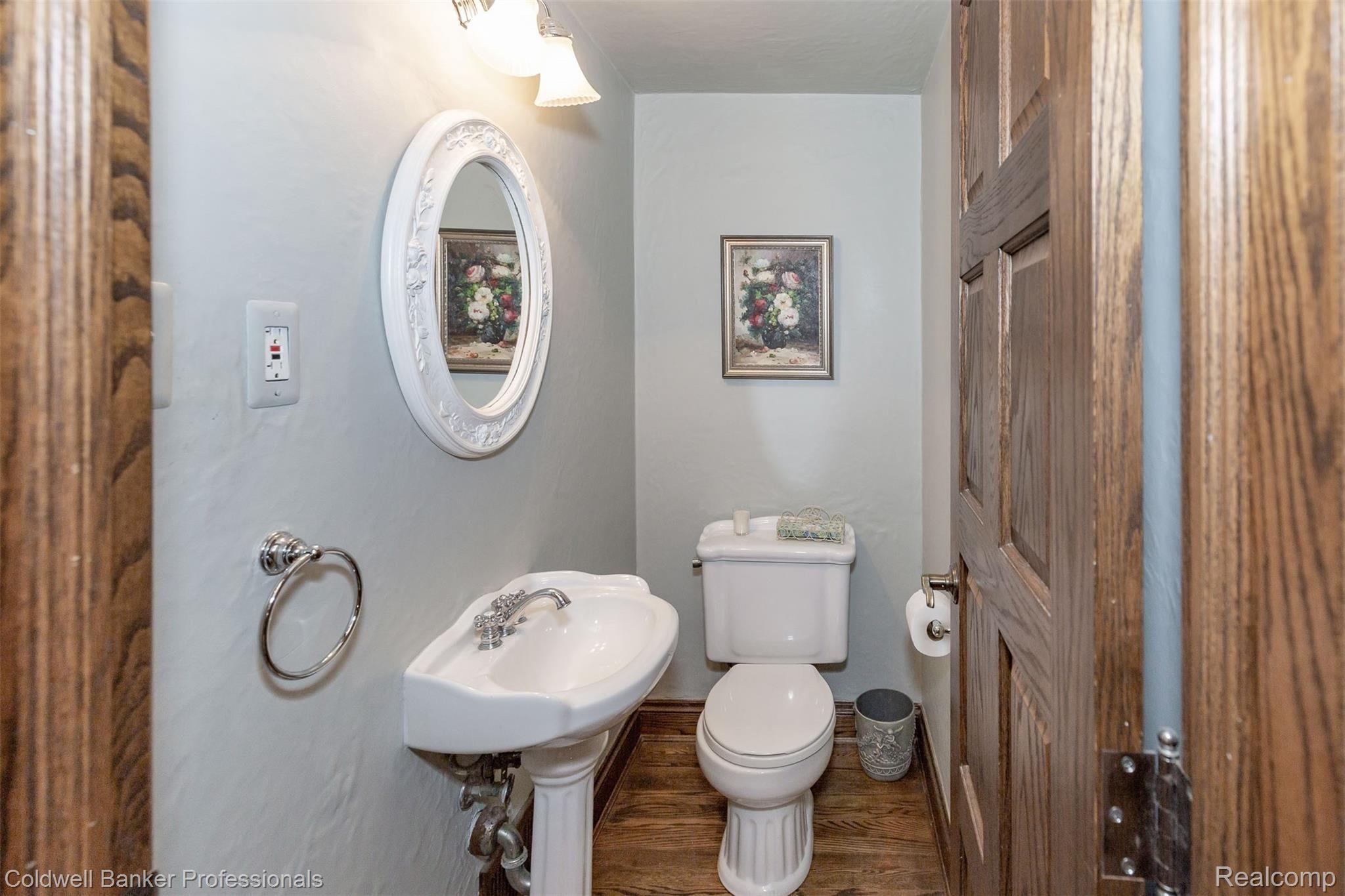 968 Rivenoak Street Birmingham, MI 48009 - Photo 15 of 59 592A1241.jpg