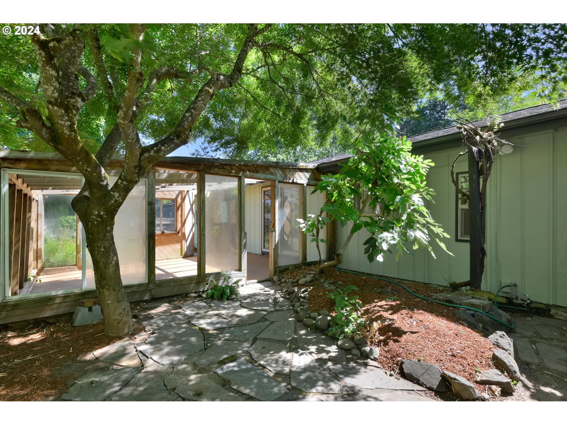 4850 Center Way Eugene, OR 97405 - Photo 25 of 26