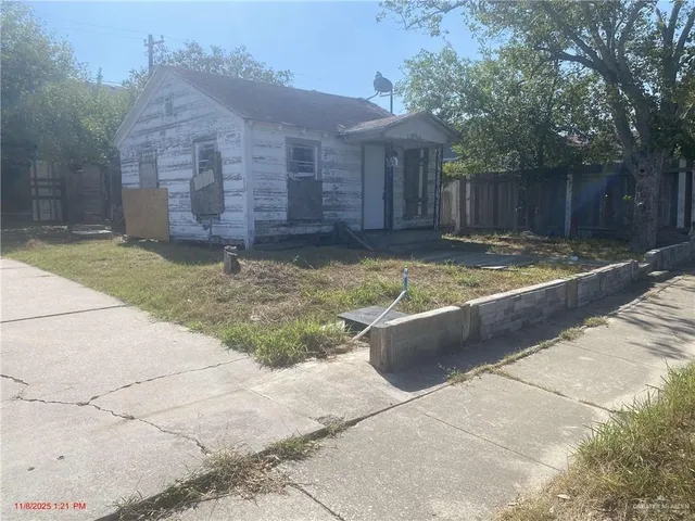 $75,700 | 3001 Reyna Street, Corpus Christi, TX 78405