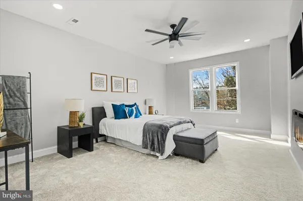 $239,900 | 2000 North Smallwood Street, Baltimore, MD 21216