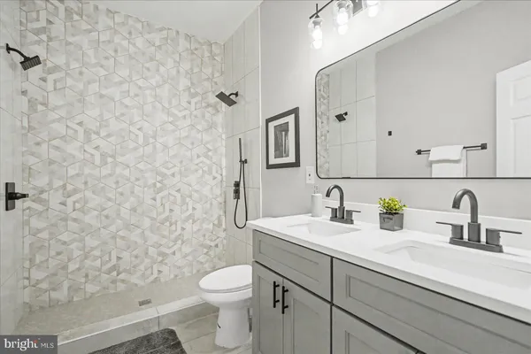 $239,900 | 2000 North Smallwood Street, Baltimore, MD 21216