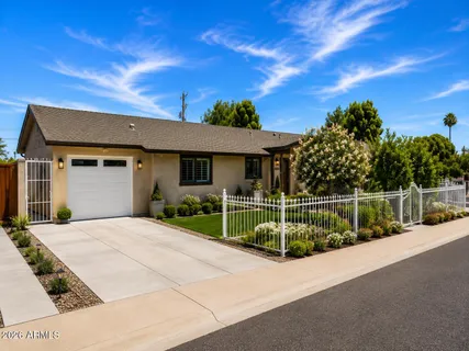 $499,900 | 1826 West Oraibi Drive, Phoenix, AZ 85027