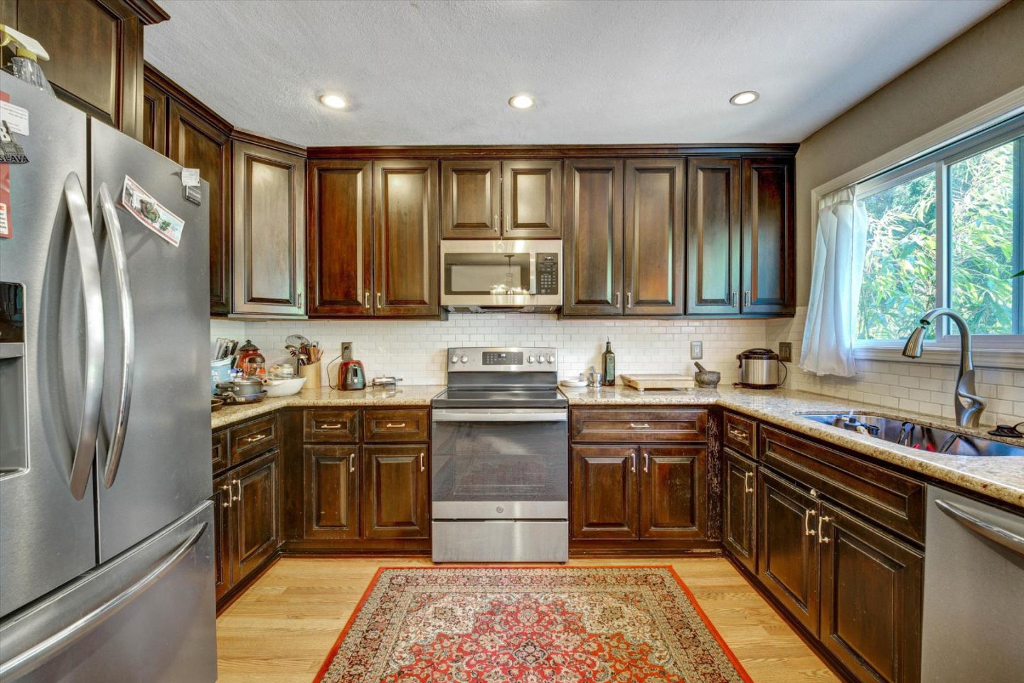 22505 Ralston Place Hayward, CA 94541 - Photo 8 of 56