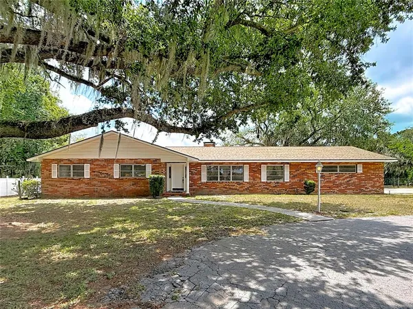 $496,100 | 1112 Caballo Road, Leesburg, FL 34748