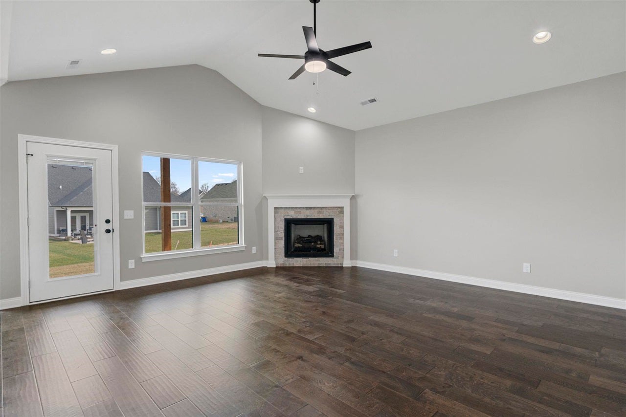 2521 Topeka Road Bowling Green, KY 42103 - Photo 6 of 29 Gallery Image 6