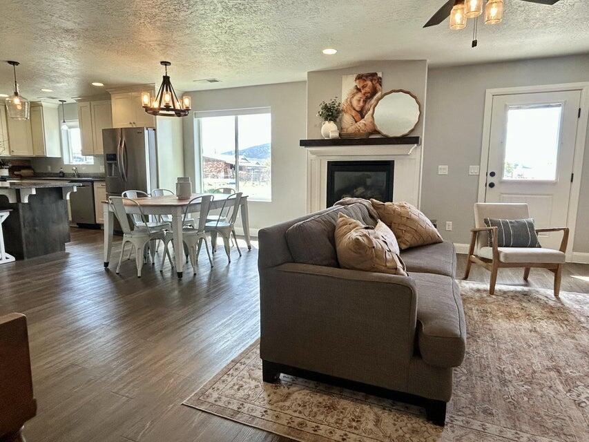 310 625 East Enterprise, UT 84725 - Photo 2 of 36 2 0260419045813848146000000-o
