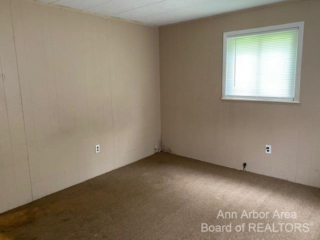 586 East Baker Road Highland, MI 48357 - Photo 9 of 13 Photo 9