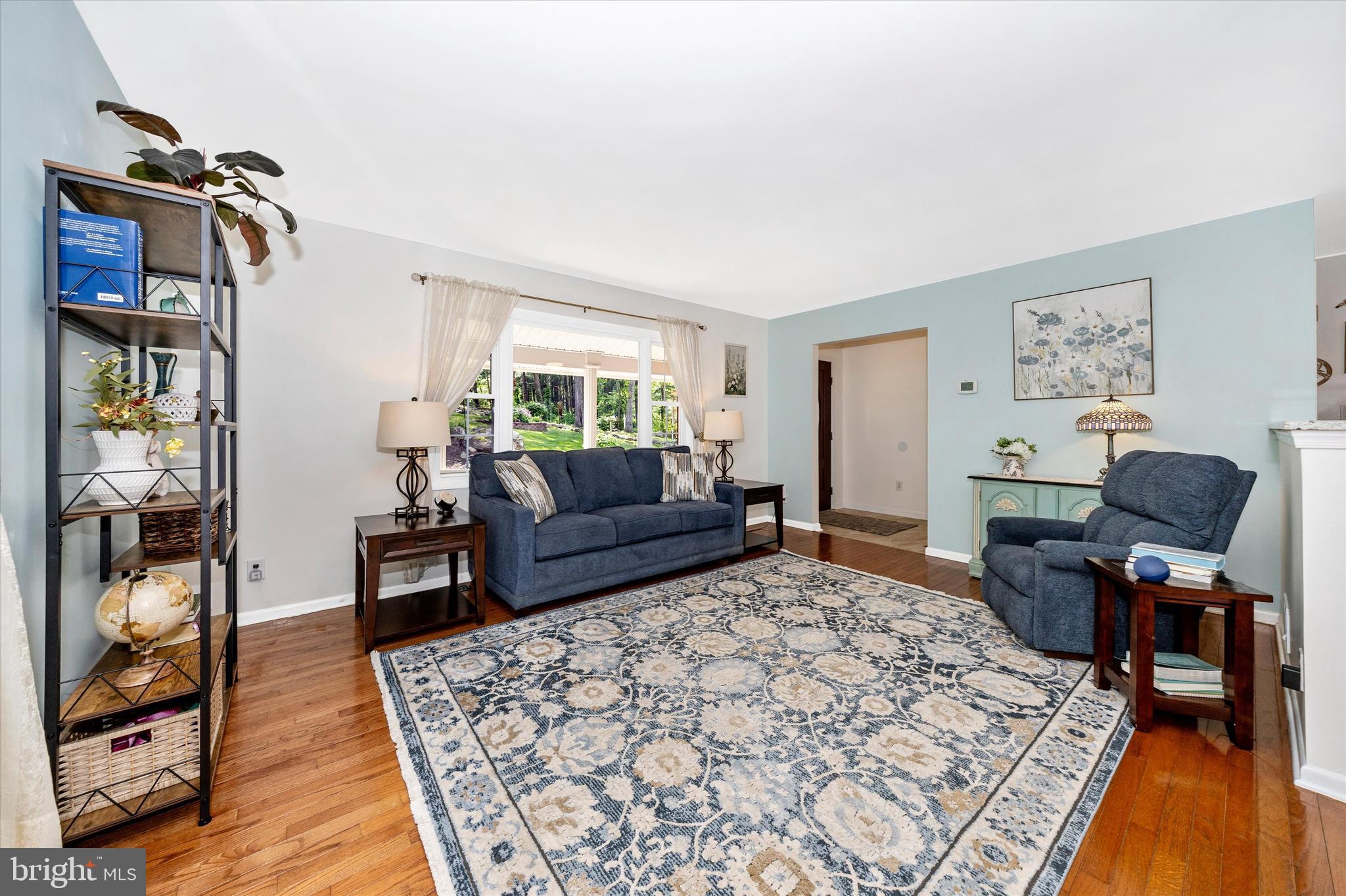 9907 Mt Tabor Road Myersville, MD 21773 - Photo 15 of 57 Living Room