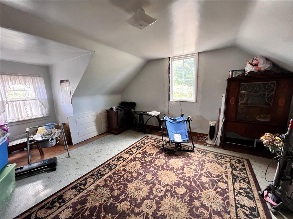 8 McCarrell Road Hickory, PA 15340 - Photo 13 of 15 Gallery Image 13