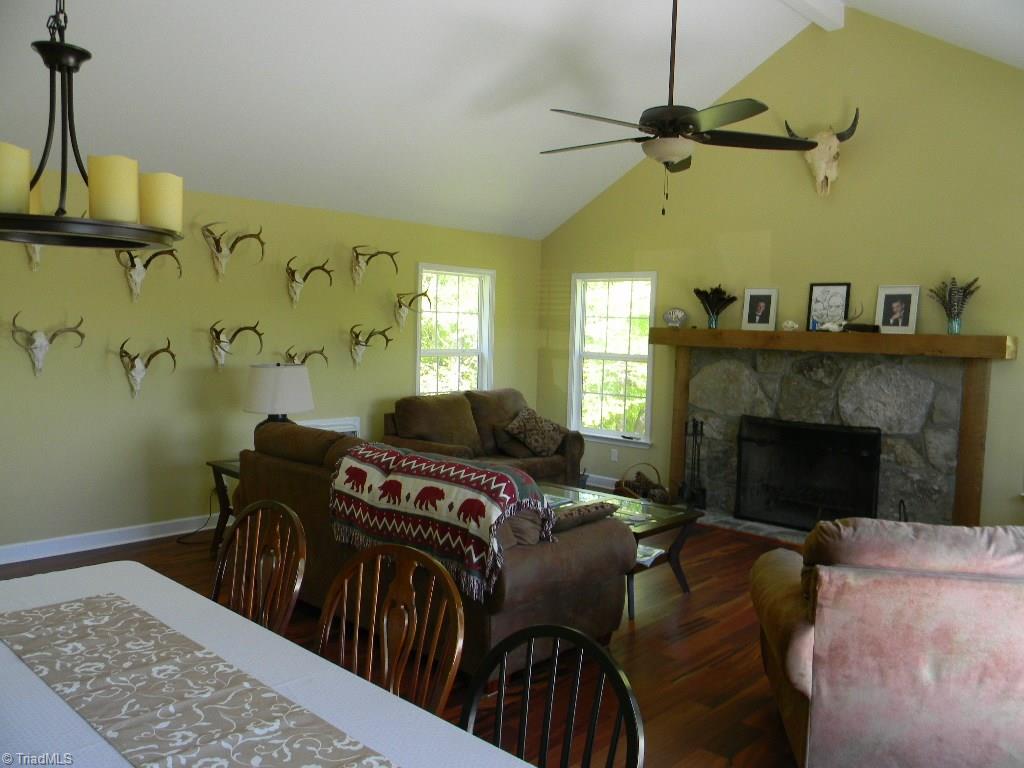 252 Palm Road, Unit 29 Reidsville, NC 27320 - Photo 5 of 20 Gallery Image 5