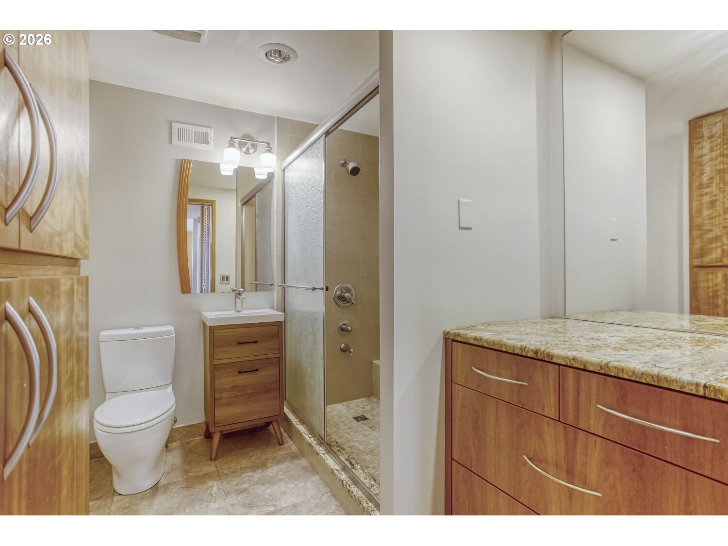1220 Northeast 17th Avenue, Unit 5F Portland, OR 97232 - Photo 16 of 26 Bathroom