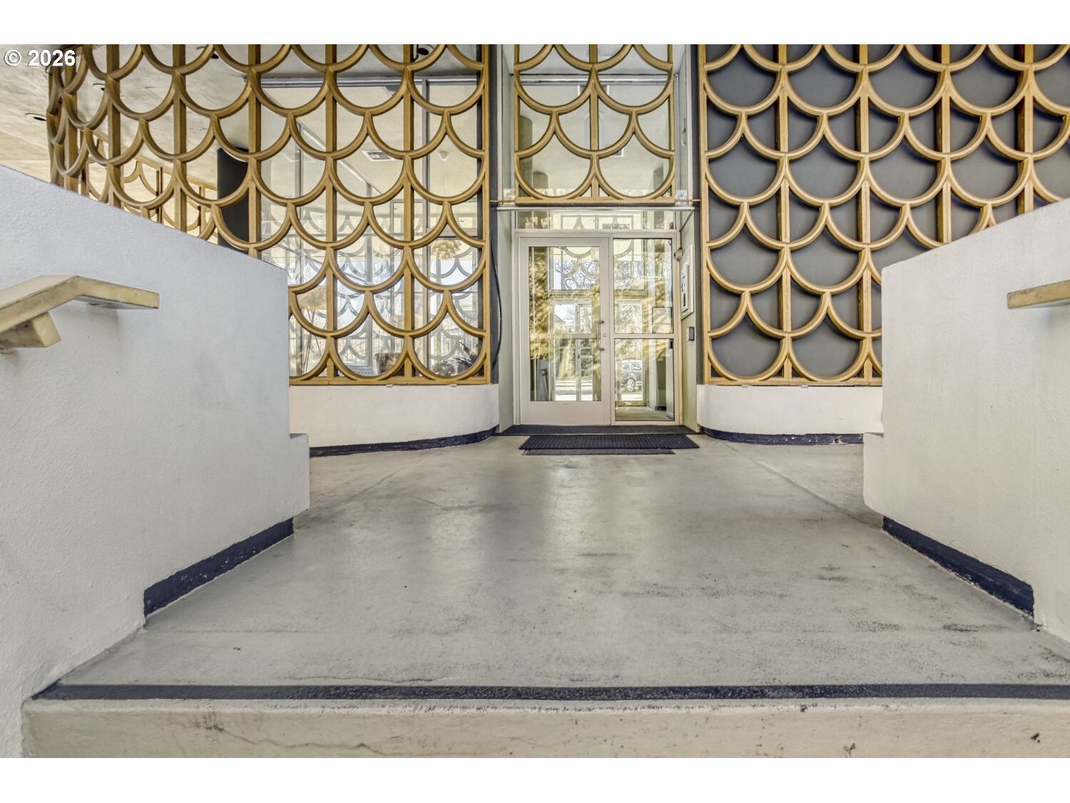 1220 Northeast 17th Avenue, Unit 5F Portland, OR 97232 - Photo 2 of 26 Entrance/Foyer