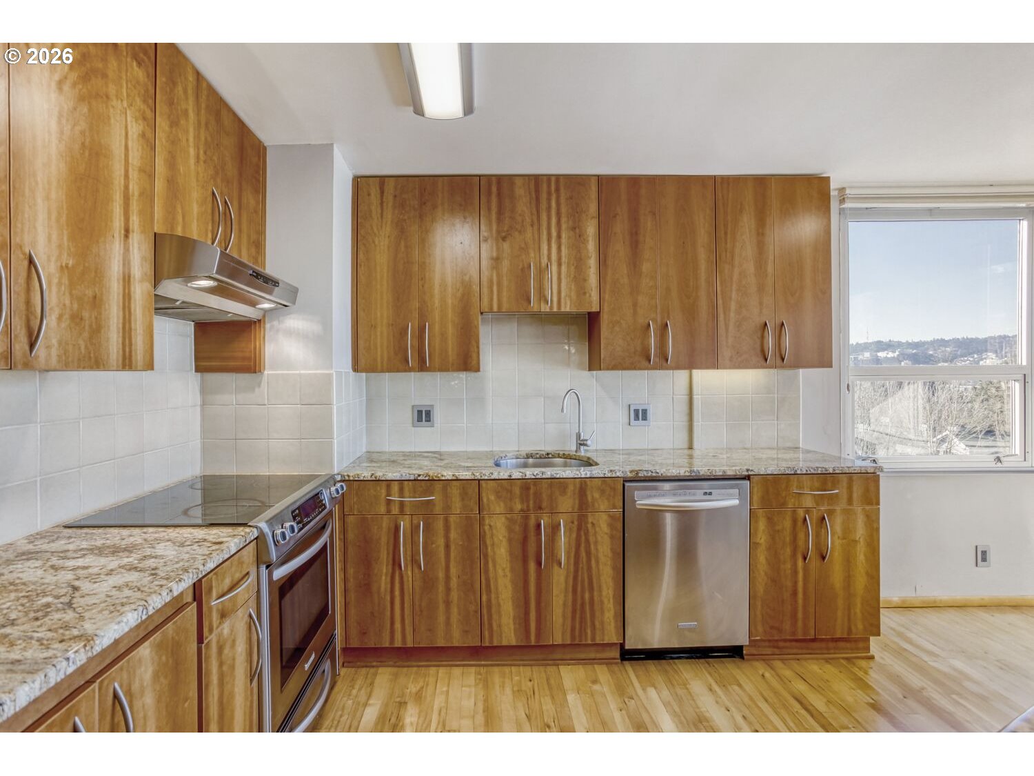 1220 Northeast 17th Avenue, Unit 5F Portland, OR 97232 - Photo 8 of 26 Kitchen