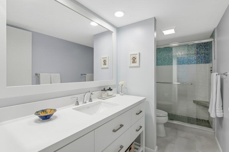 825 Center Street Jupiter, FL 33458 - Photo 12 of 31 02_825CenterSt32b_2002_FlexMLS800x600_80