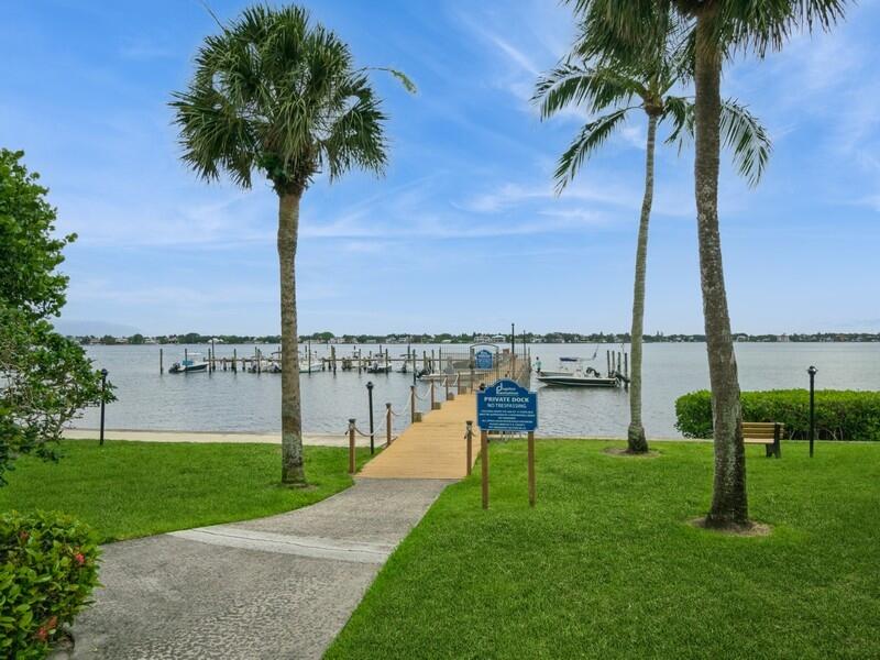 825 Center Street Jupiter, FL 33458 - Photo 24 of 31 25_825CenterSt32b_181_AerialView_FlexMLS