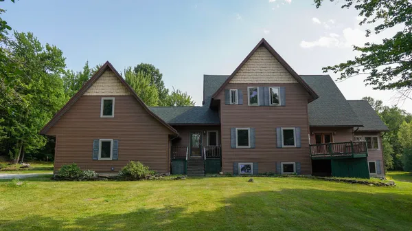 $795,000 | 1186 French Hill Road, St. Albans Town, VT 05478
